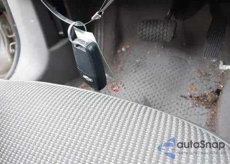 2013 Chevrolet Malibu 1Lt из США, поврежденный, VIN 1G11C5SA4DF183770